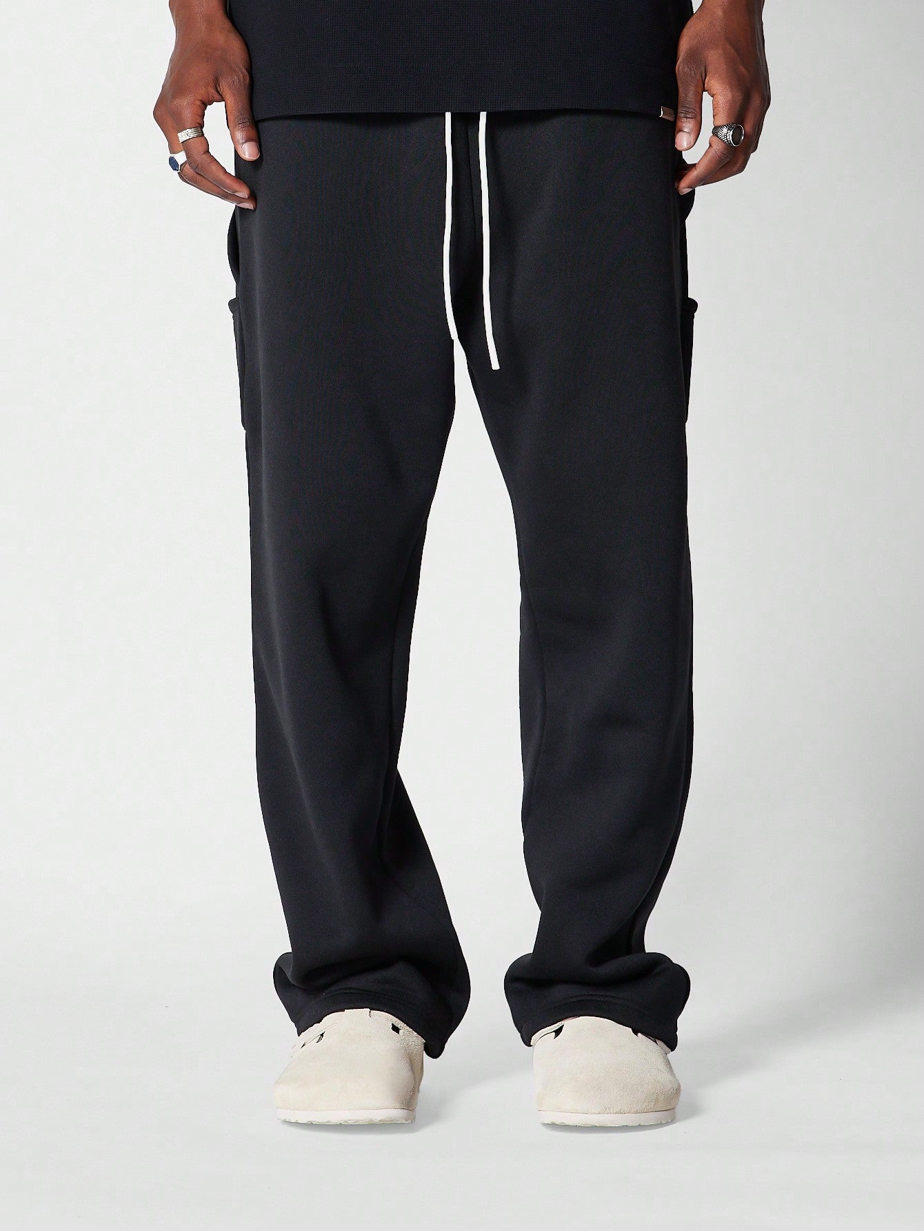 Loose Fit Jogger With Carpenter Details