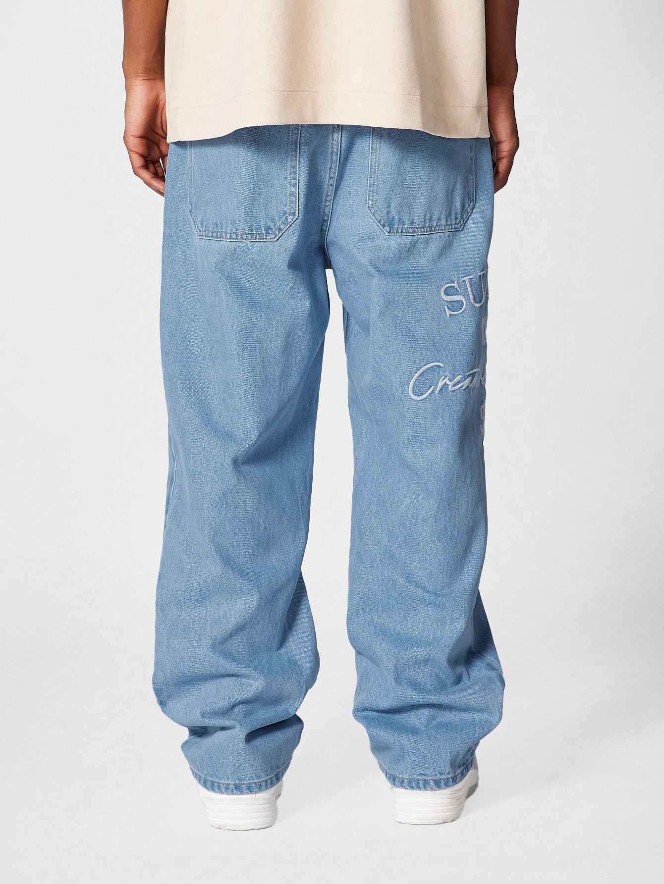 Straight Fit Jean With Embroidery