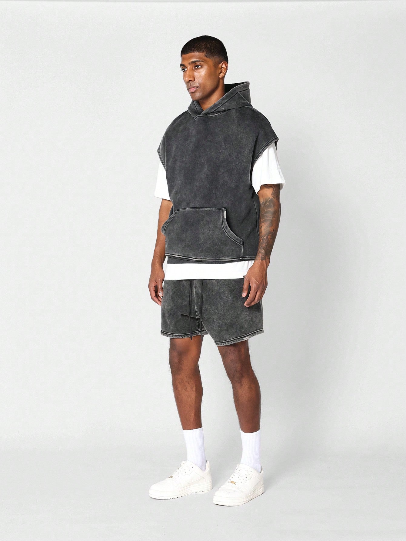 Overhead Sleeveless Washed Hoodie