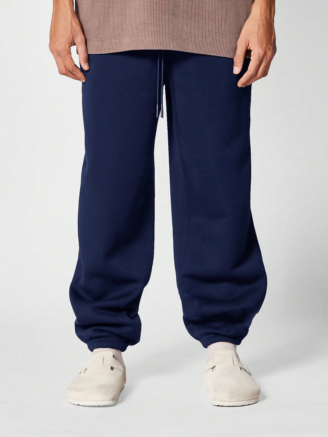 Balloon Fit Essential Jogger College Ready