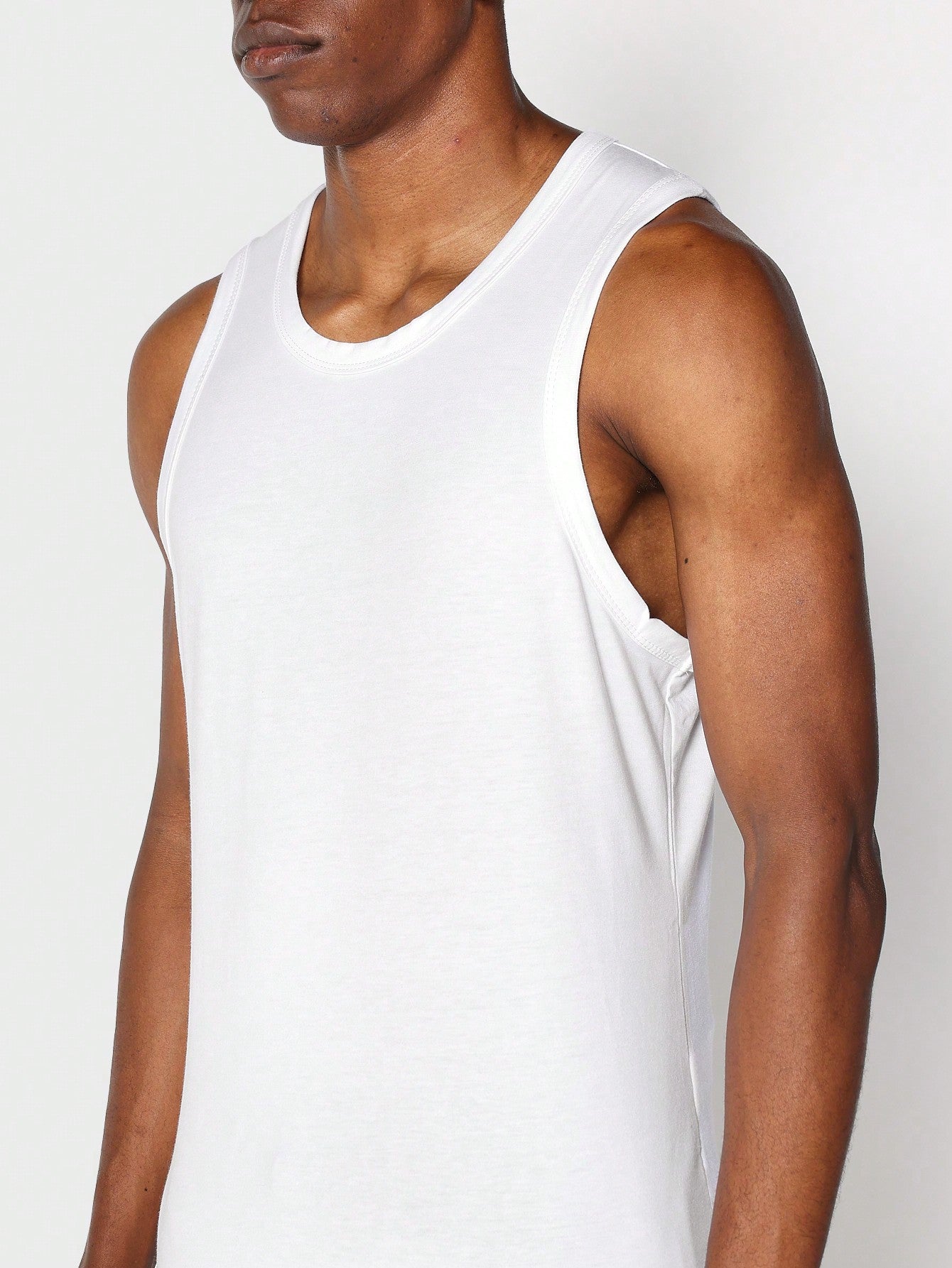 Regular Fit Essential Vest